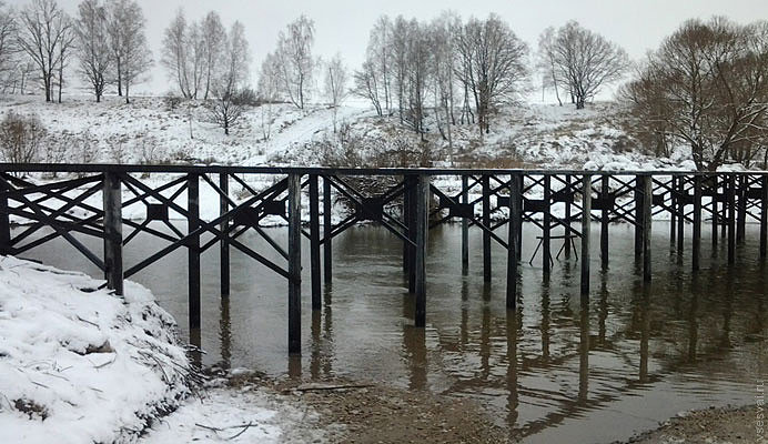 Свайные мосты: надежное решение для преодоления водных преград в Наро-Фоминске от 56117 руб